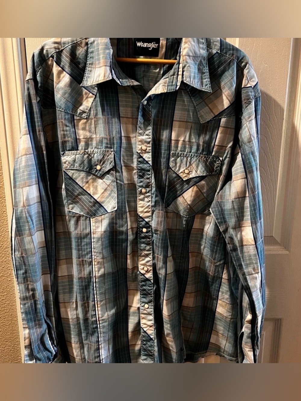 Wrangler Retro Men's Blue Plaid Western Shirt